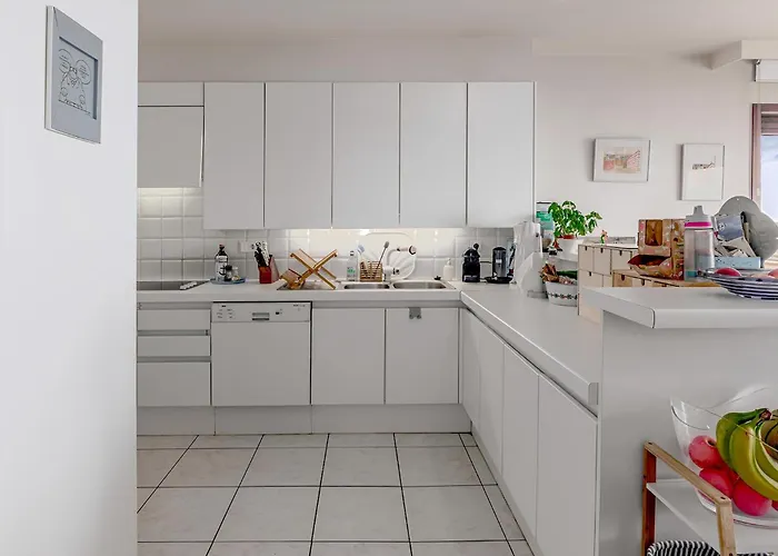 Castelli F 0401 G Oostduinkerke